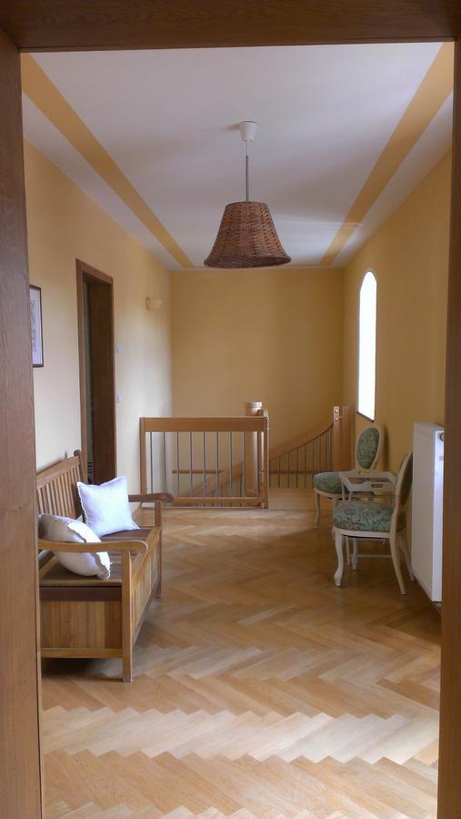 Отель Gastehaus Im Weingut Schloss Proschwitz Мейсен Экстерьер фото